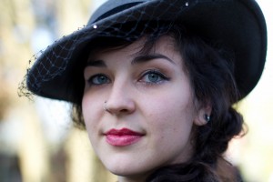 Mélodie Martin Couture, membre fondatrice de Cirquantique Mélodie Martin Couture, membre fondatrice de Cirquantique